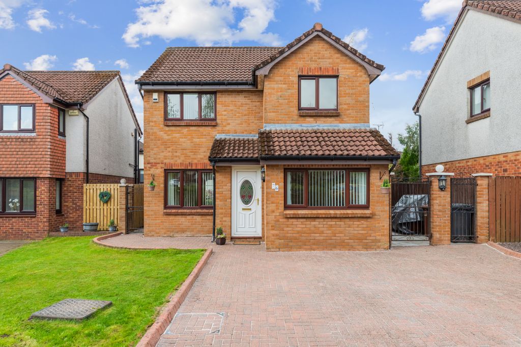 Property photo 3 of 38 Gallery