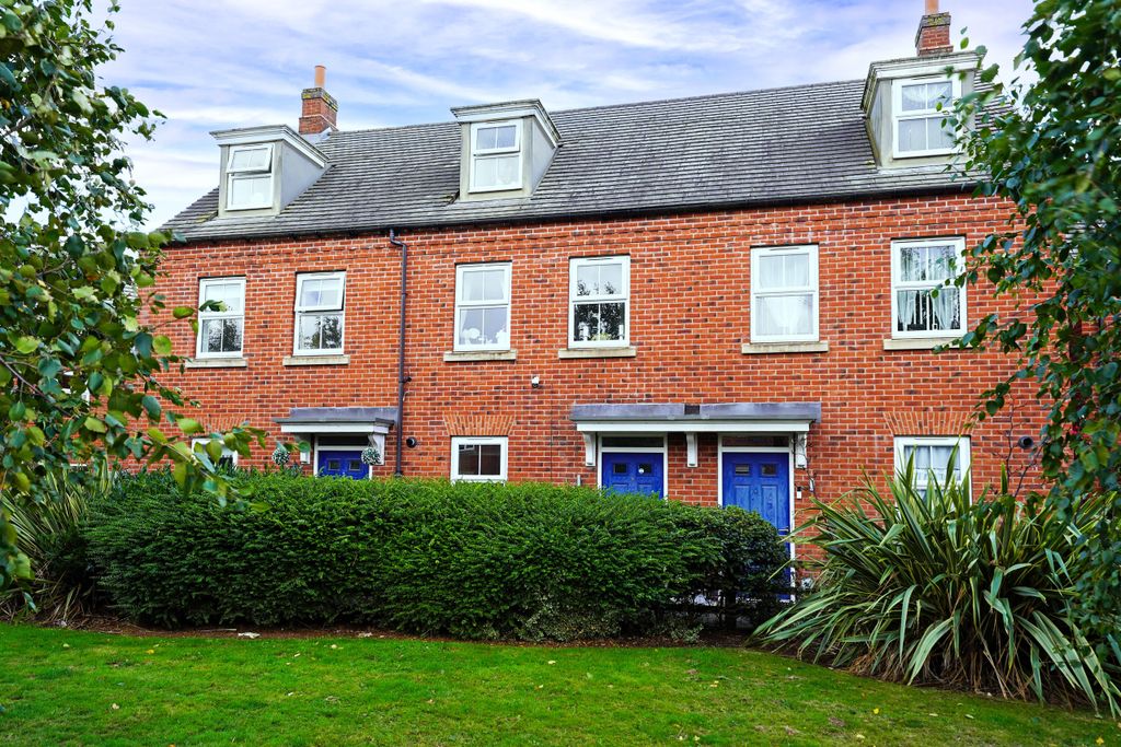 Property photo 1 of 26 Dsc03482 Copy