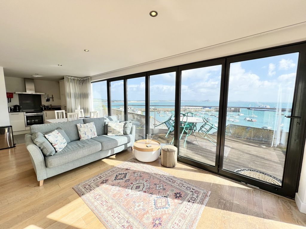 Property photo 2 of 10 Gallery