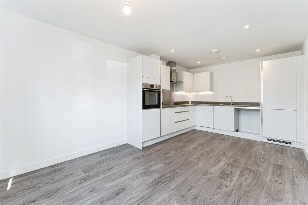 Property photo 2 of 18 Picture No. 02
