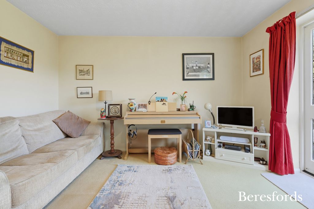 Property photo 2 of 22 Picture No. 29