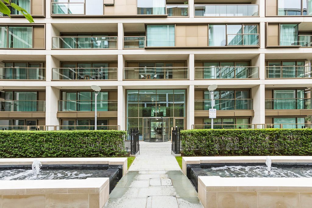 Property photo 3 of 21