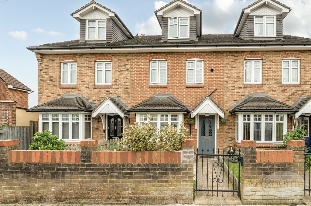 Property photo 1 of 21 F8885Cfe-Ec70-4F2...