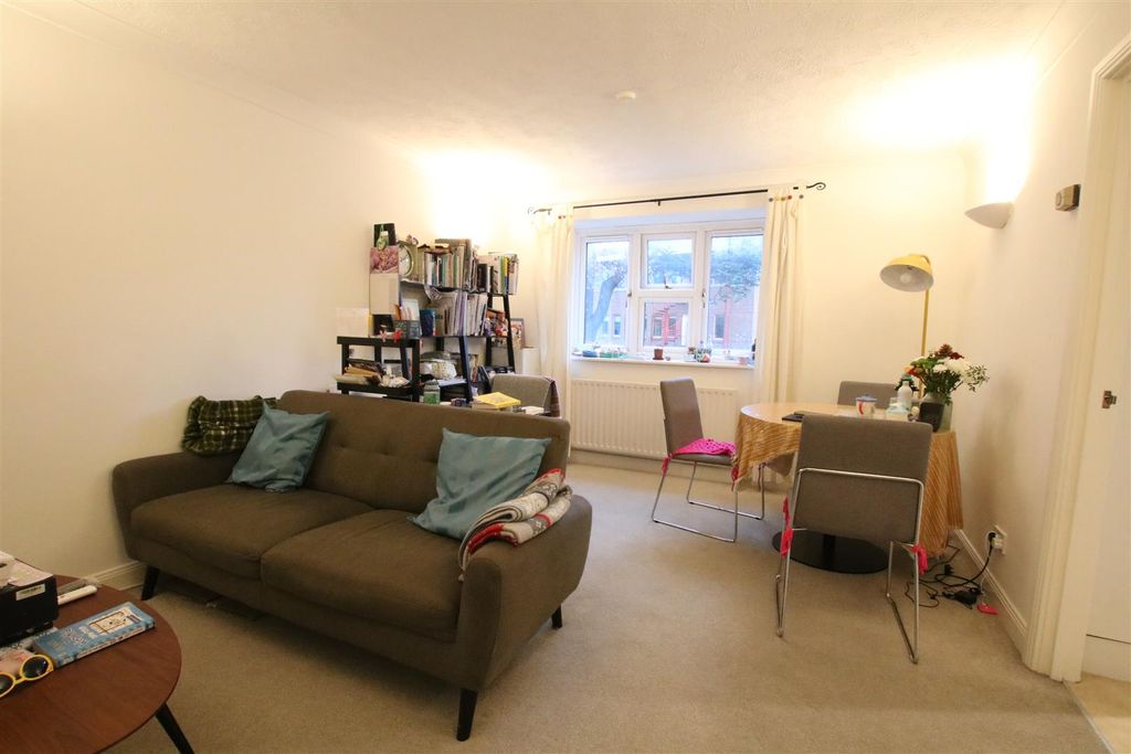 Property photo 2 of 8 Img_3646.Jpg