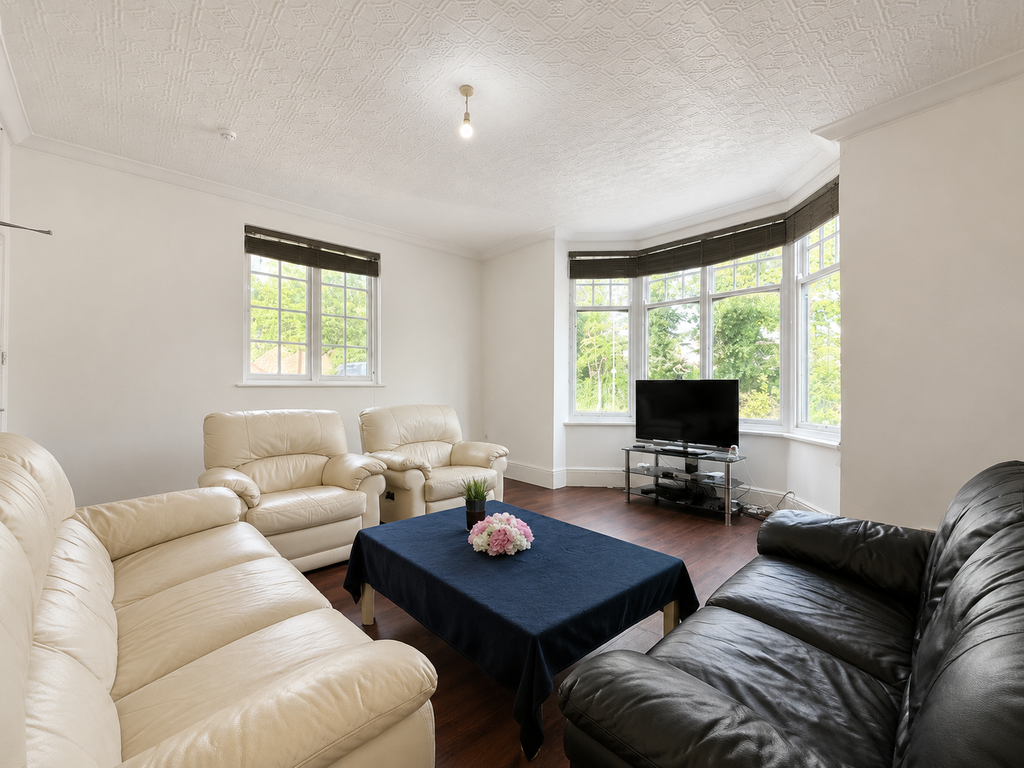 Property photo 3 of 14