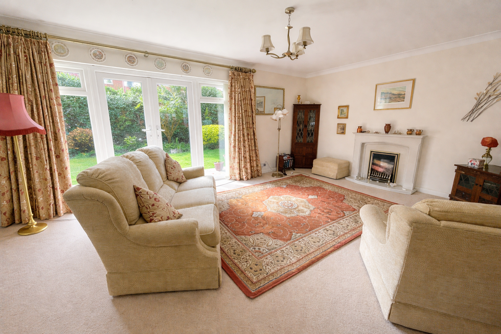 Property photo 2 of 14