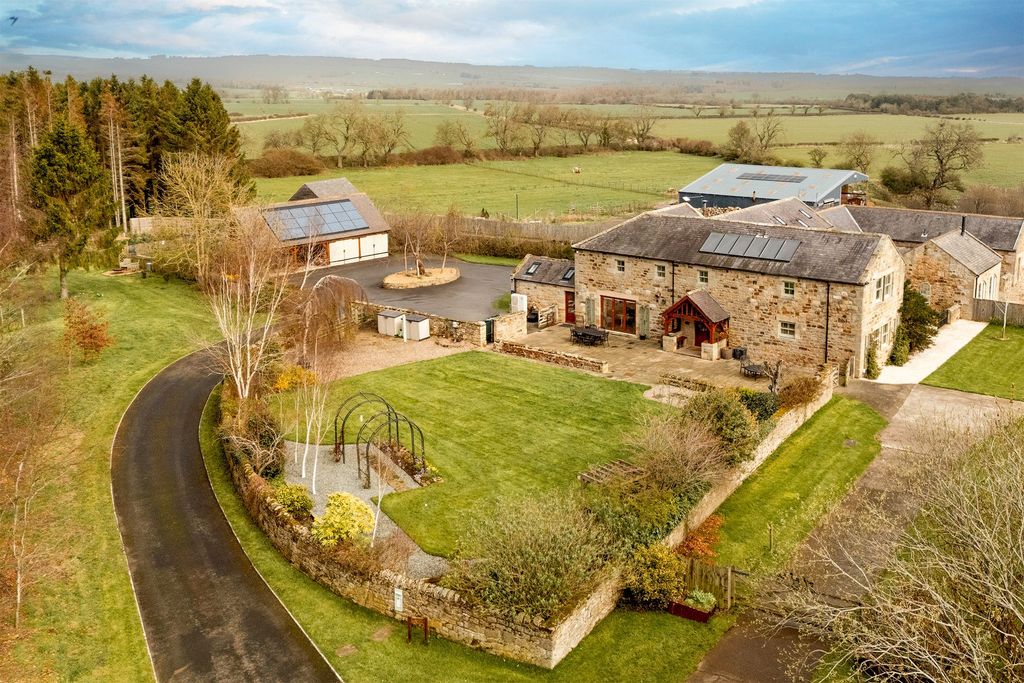 Property photo 1 of 34