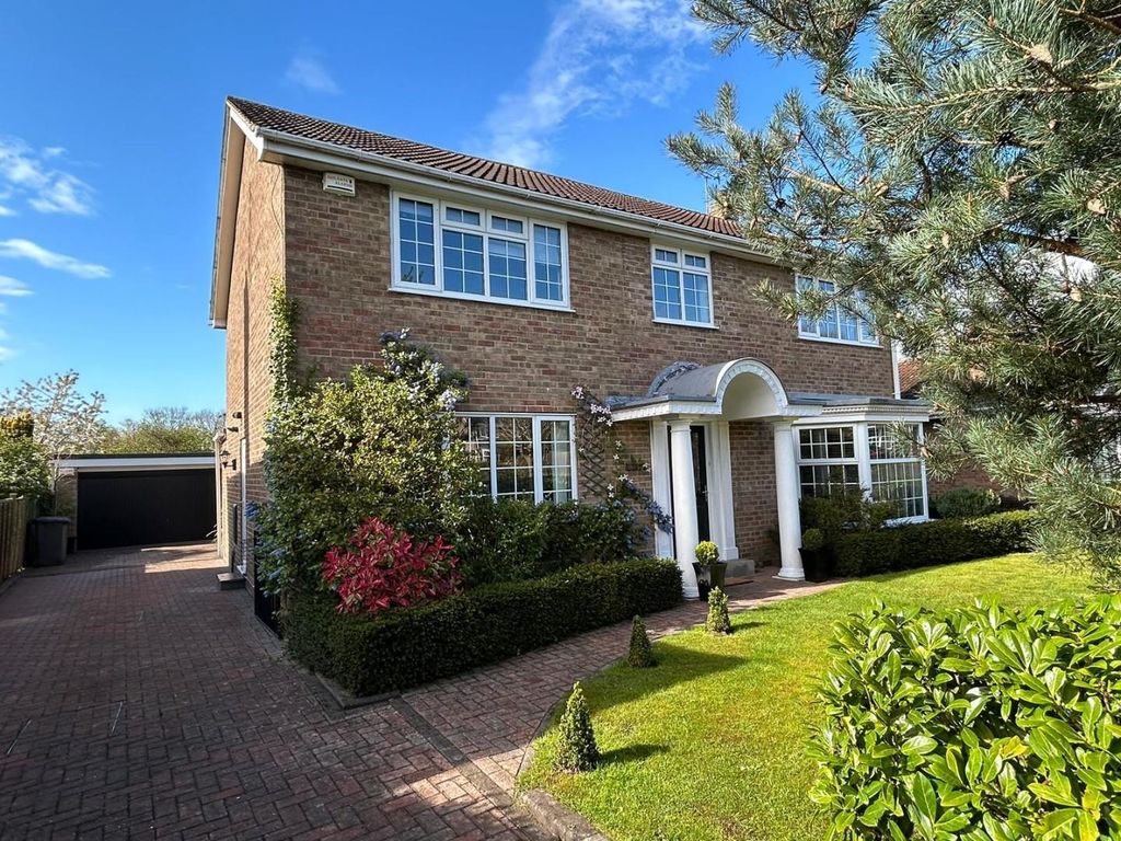 Property photo 1 of 23 External