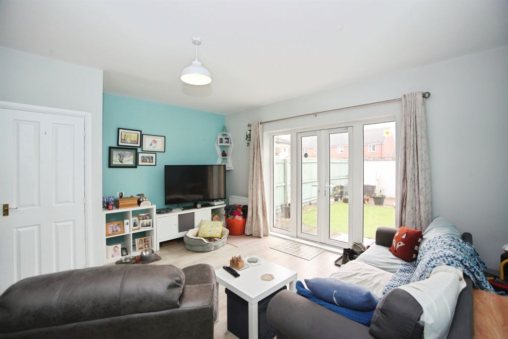 Property photo 3 of 14