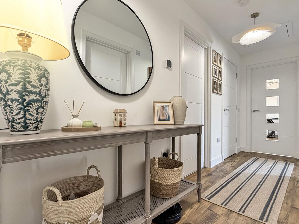Property photo 3 of 22 Hallway
