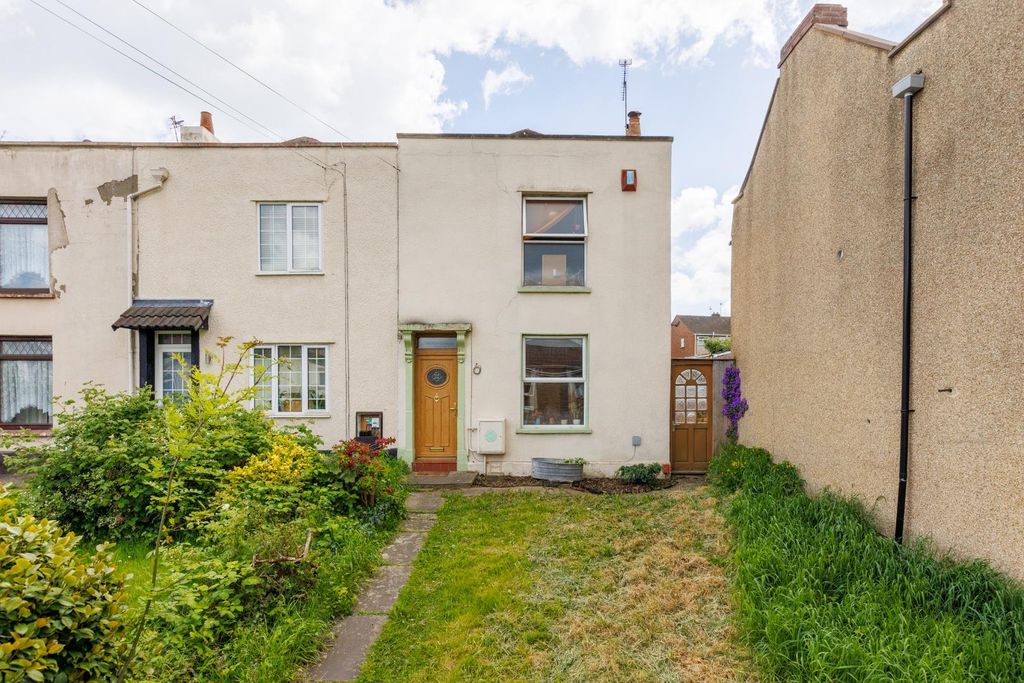 Property photo 2 of 17 146 Clouds Hill Road-16.Jpg