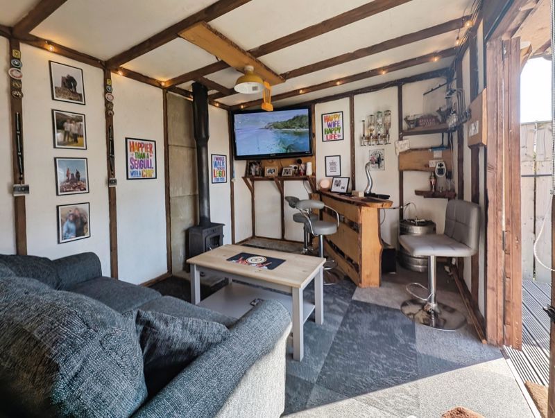 Property photo 2 of 20 Photo 1