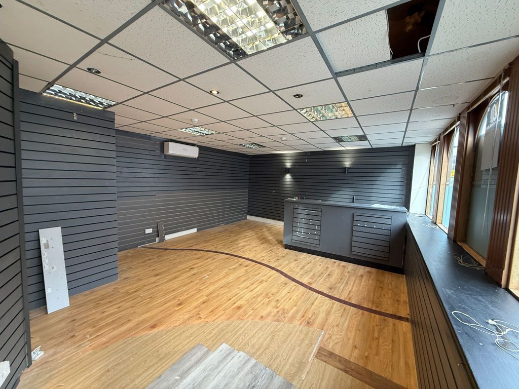 Property photo 2 of 3 Photo 4