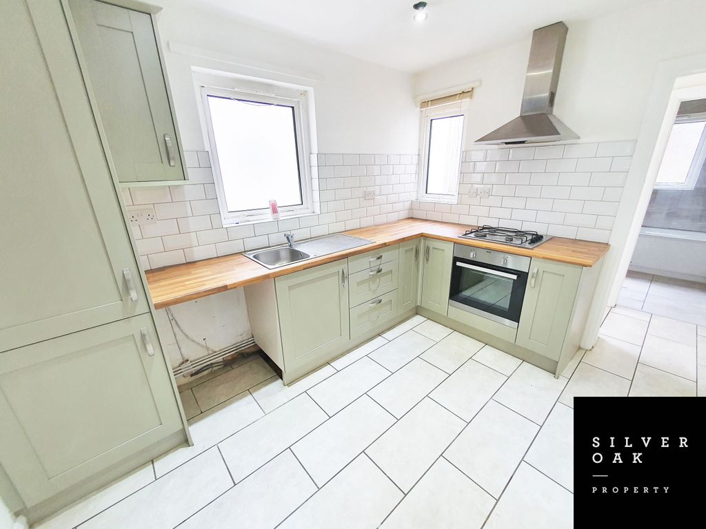Property photo 2 of 7 2