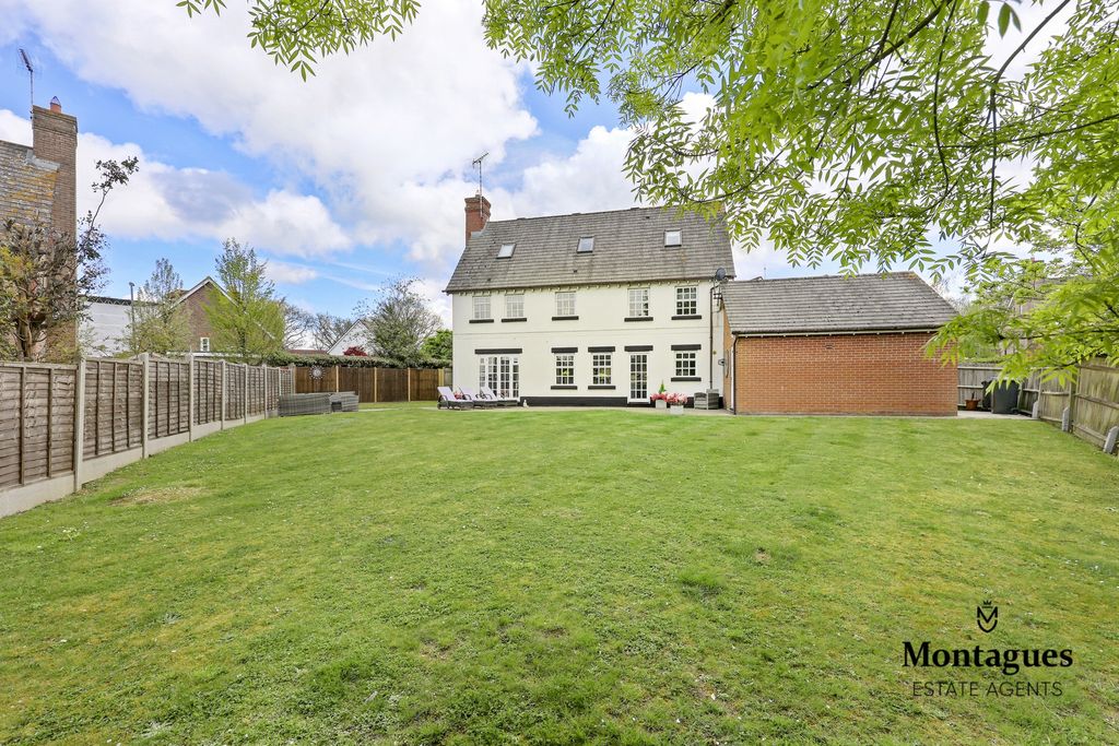 Property photo 2 of 35 Photo 32