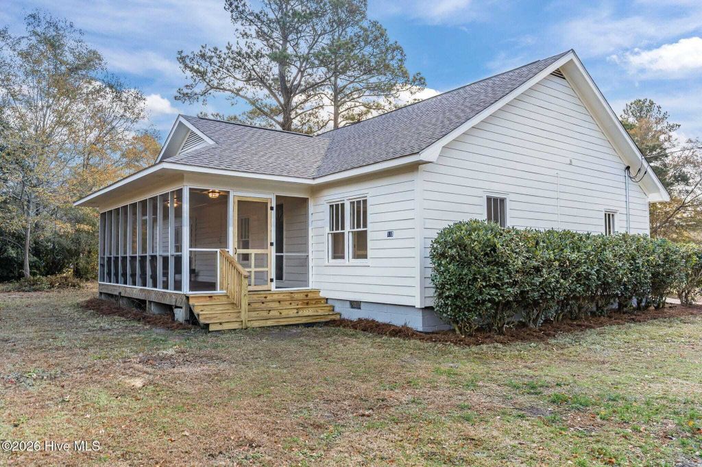 Property photo 1 of 31