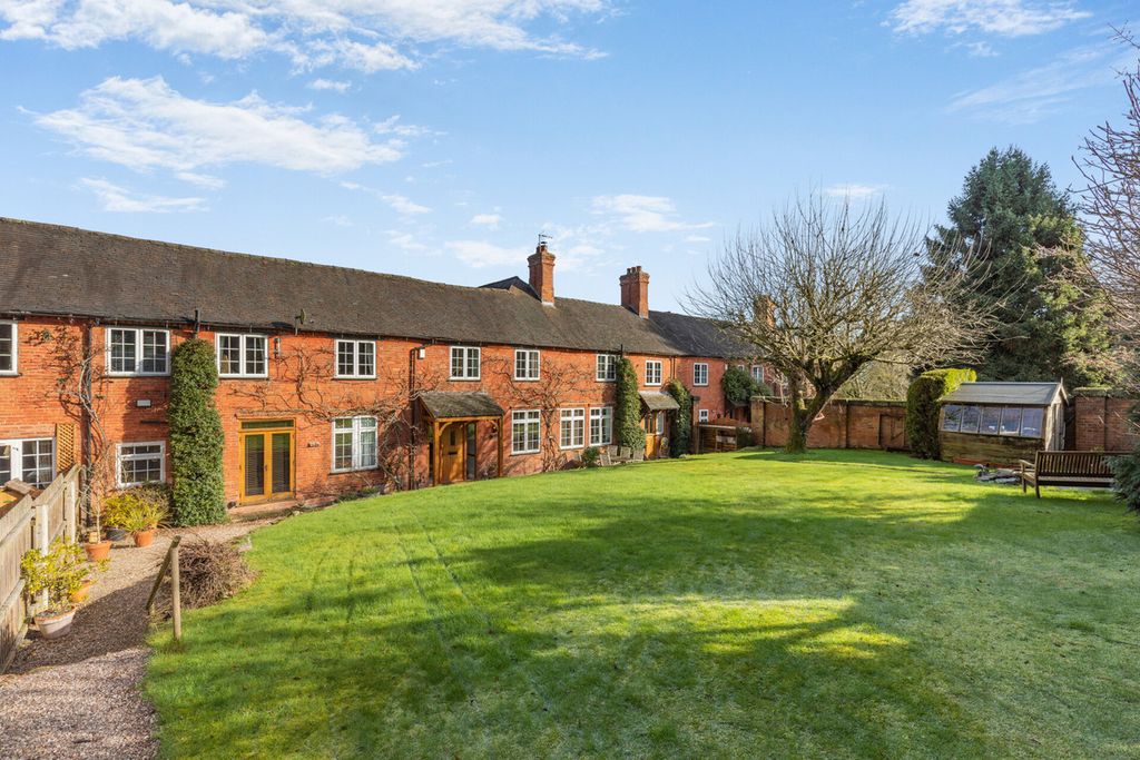 Property photo 1 of 27