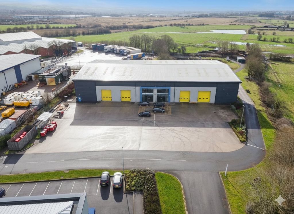 Property photo 2 of 5 Birch Sunny 2.Png