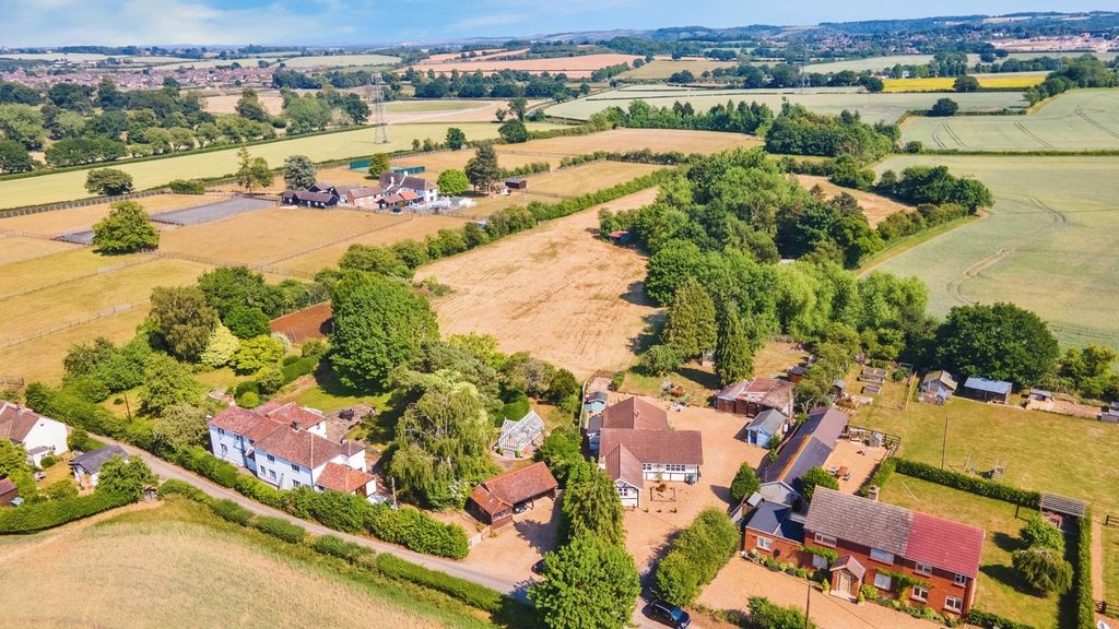 Property photo 1 of 32 Drone