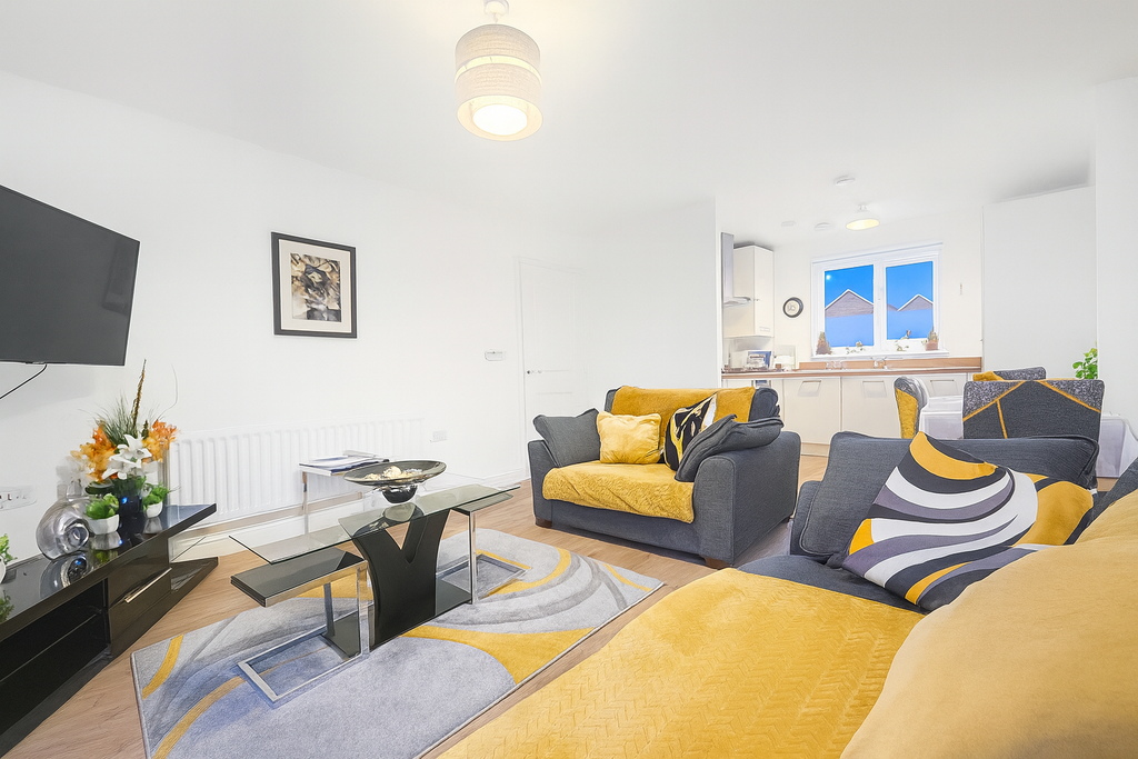 Property photo 3 of 6