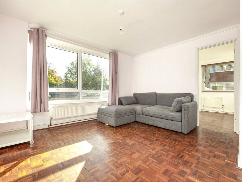 Property photo 2 of 11 Picture No. 09