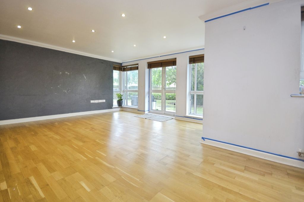 Property photo 3 of 14 82Bdd70A-_Dsc0092