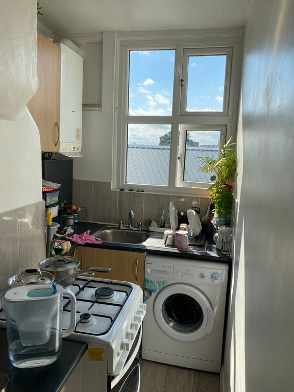 Property photo 1 of 5