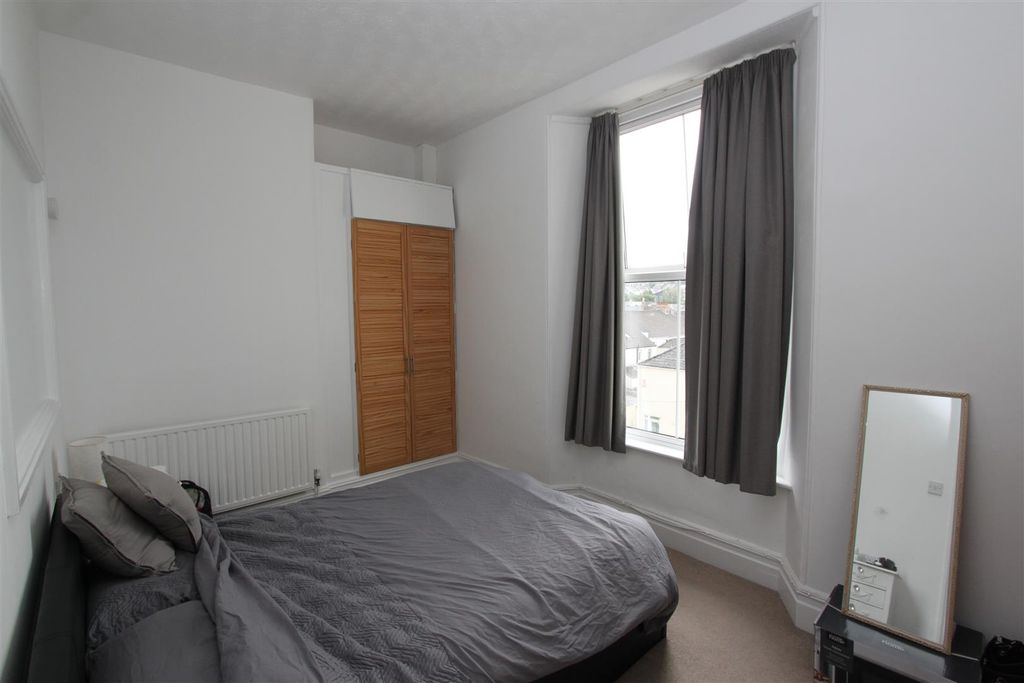 Property photo 3 of 7 Img_5051.Jpg