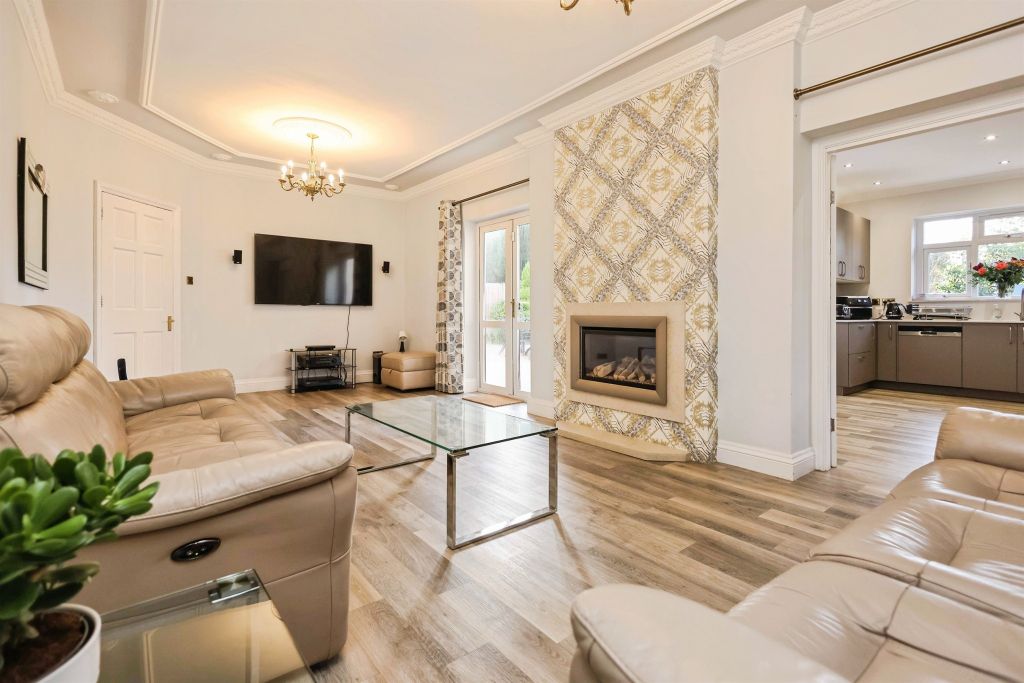 Additional image 3 of 6 bed detached house for saleLordswood Road, Birmingham B17