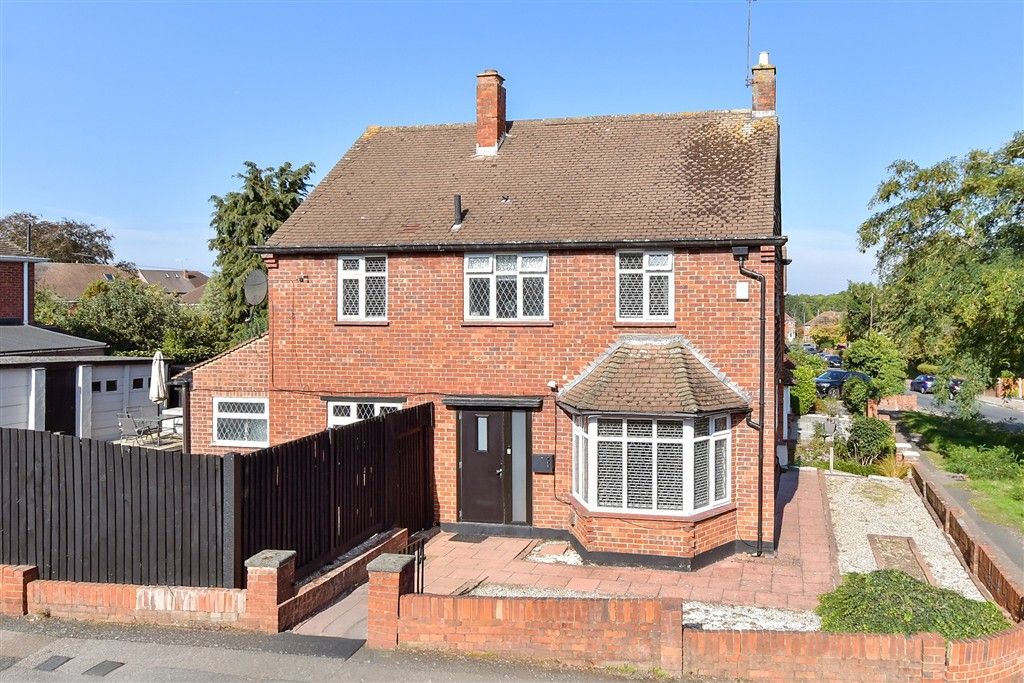 Property photo 1 of 12 External