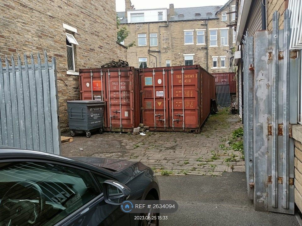 Property photo 3 of 4