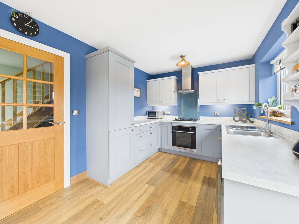 Property photo 3 of 42