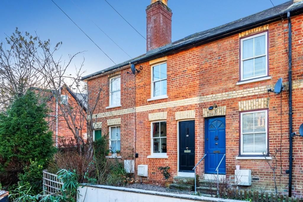 Property photo 1 of 17 8-Harrowgate-Gardens-25.Jpg