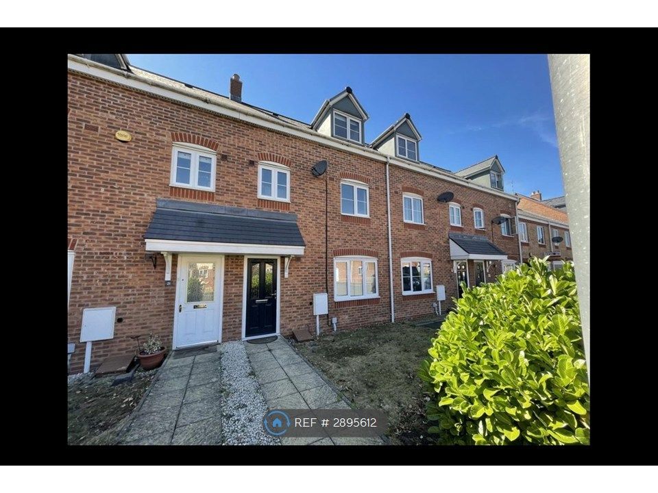 Property photo 2 of 10