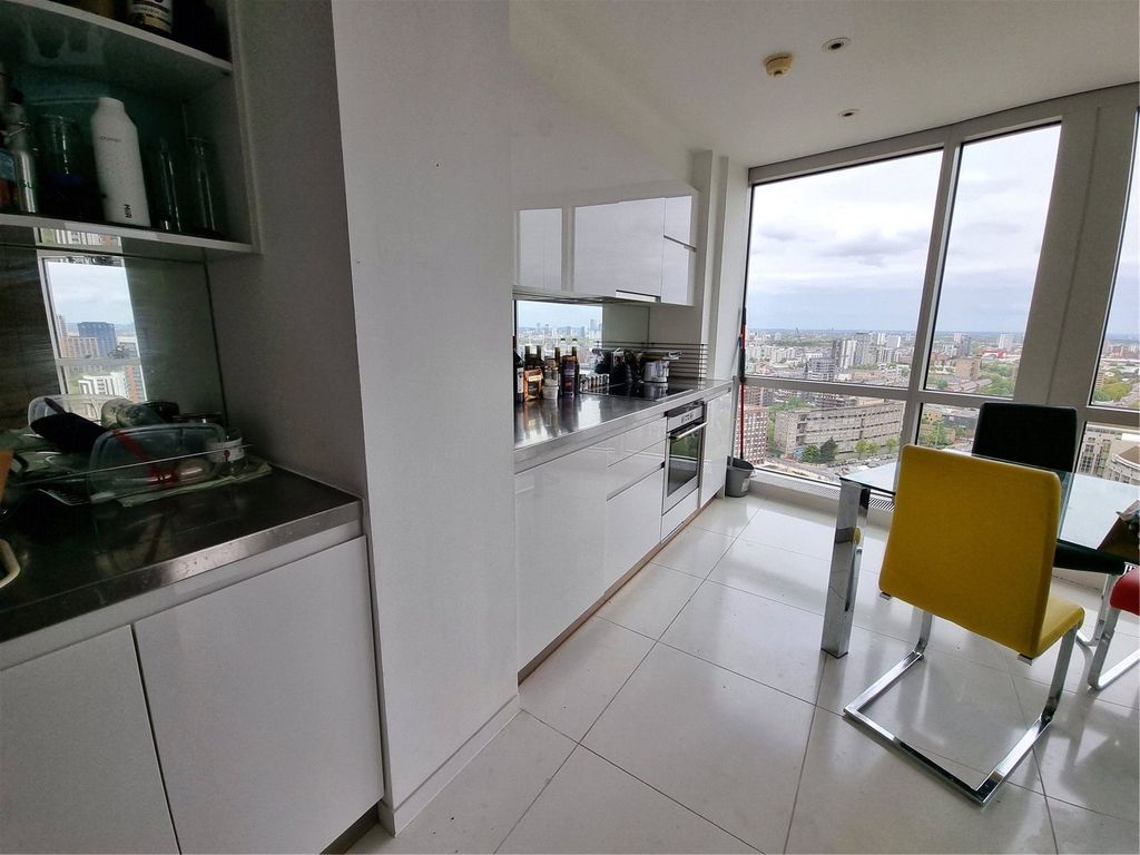 Property photo 2 of 15 Kitchen