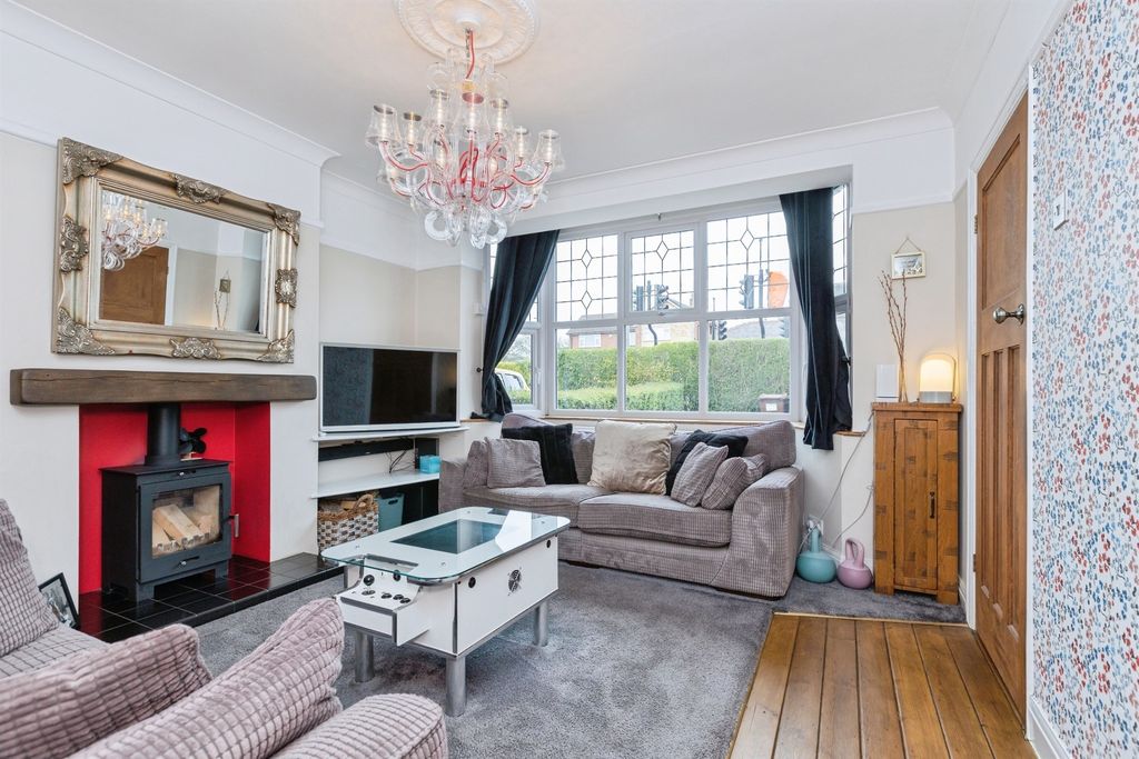 Property photo 2 of 18