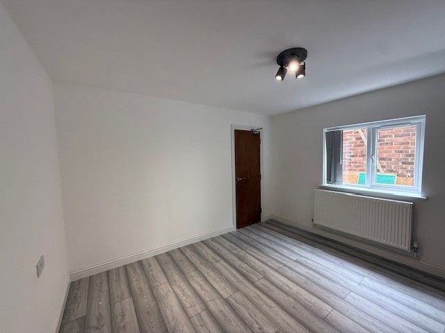 Property photo 3 of 7 Image