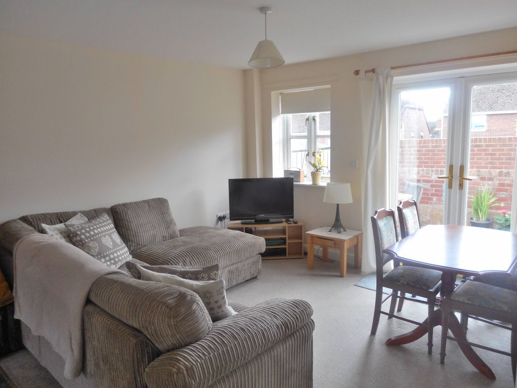 Property photo 2 of 7