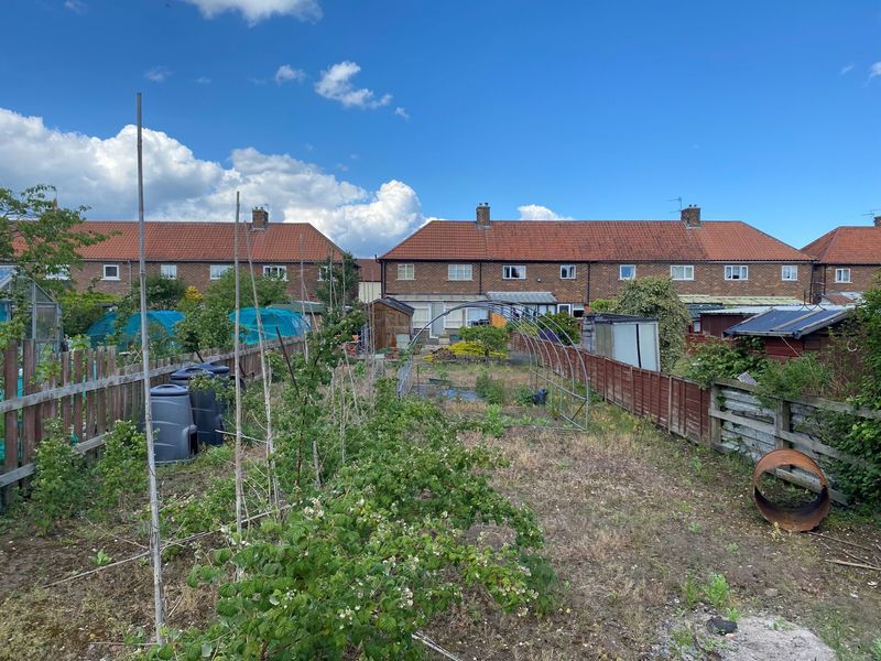 Property photo 2 of 11 Photo 2