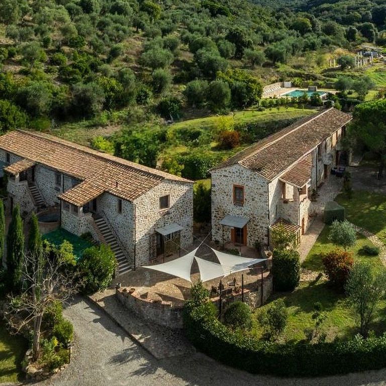 Property photo 1 of 18 Rustic Country House In Roccastrada, Tuscany