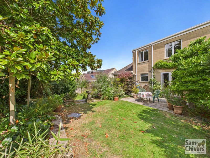Property photo 2 of 28 Photo 27