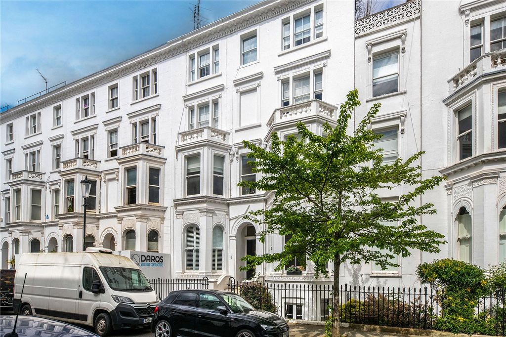 Property photo 2 of 9 Exterior