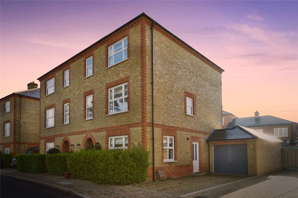 Property photo 1 of 30 Picture No. 43