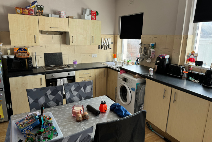 Property photo 3 of 10