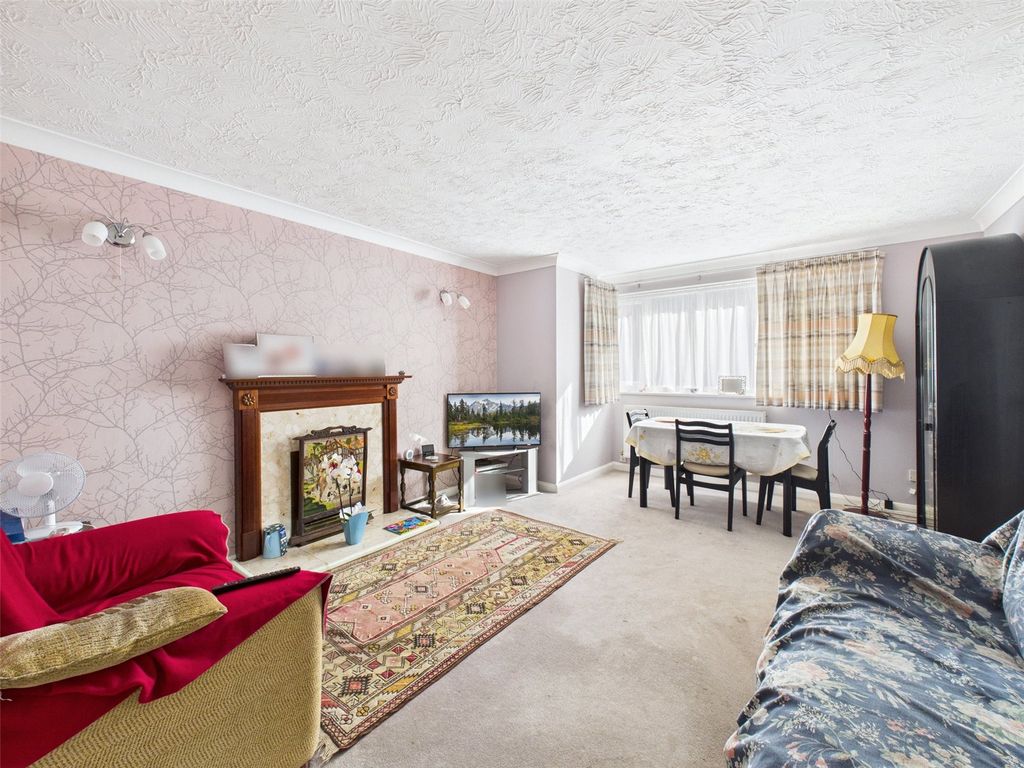 Property photo 2 of 14 Picture No. 31