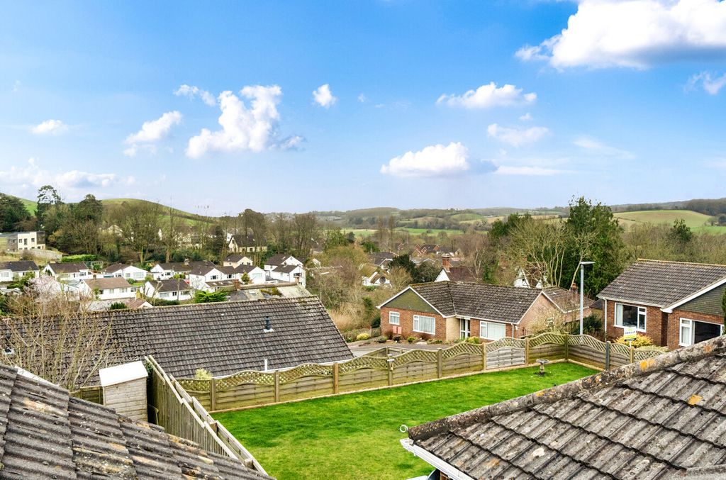 Property photo 2 of 19 1420800-15-69A081...