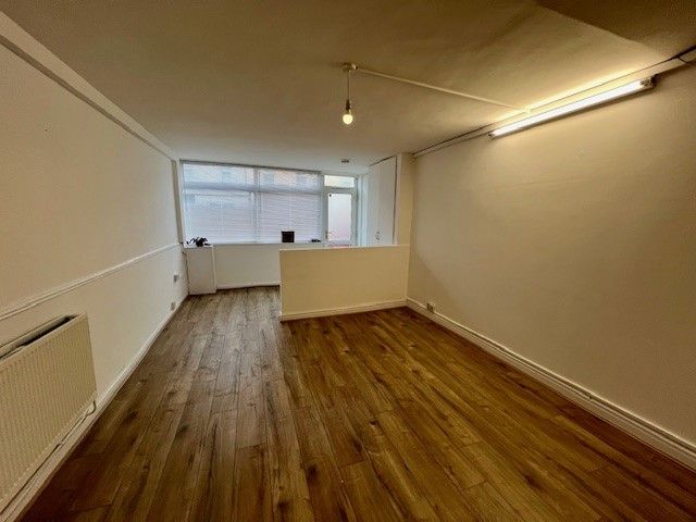 Property photo 2 of 6 Living Room