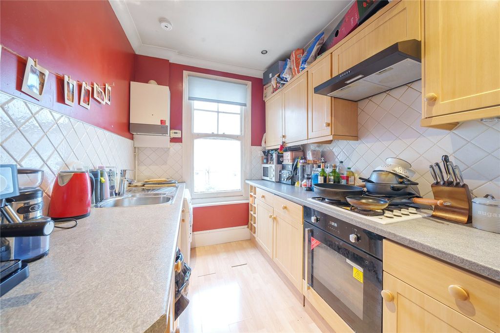 Property photo 3 of 12 Picture No. 12