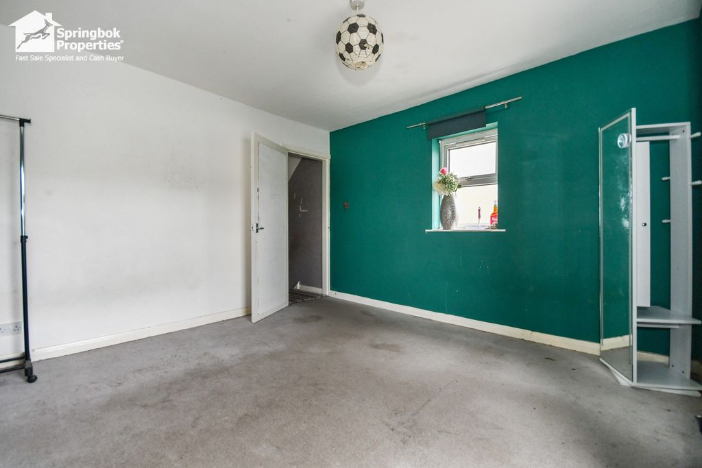 Property photo 3 of 14 Image 3