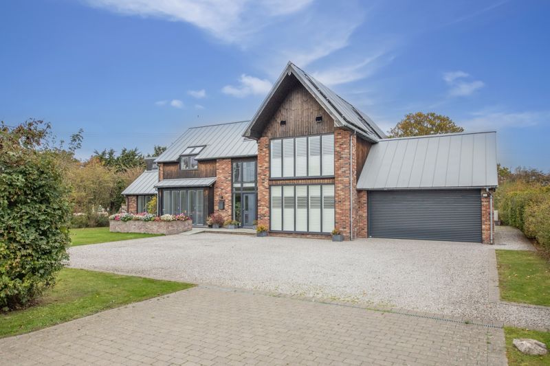 Property photo 1 of 36 The Hawthorns